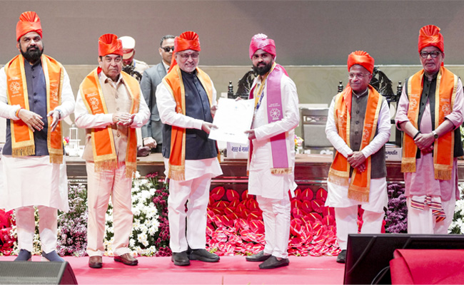 In era marked by conflict, Gandhi's principle of non-violence offers way forward: Vice Prez